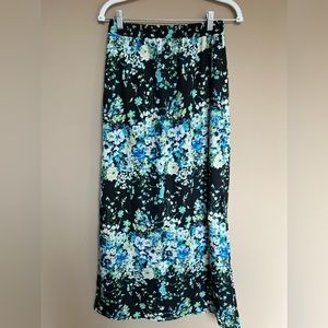 floral skirt